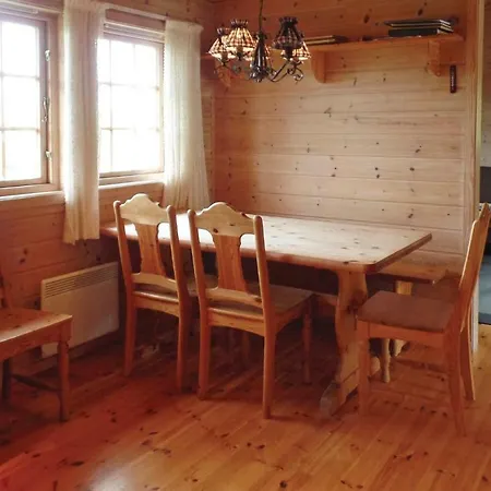 Four Bedroom Holiday In Aseral