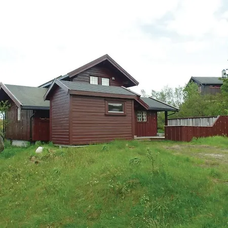 Four Bedroom Holiday In Aseral Ljosland